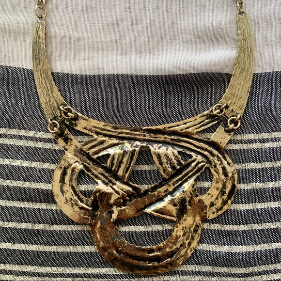 Aldo Knotted Rope Pattern Statement Bib Necklace - Picture 5 of 6